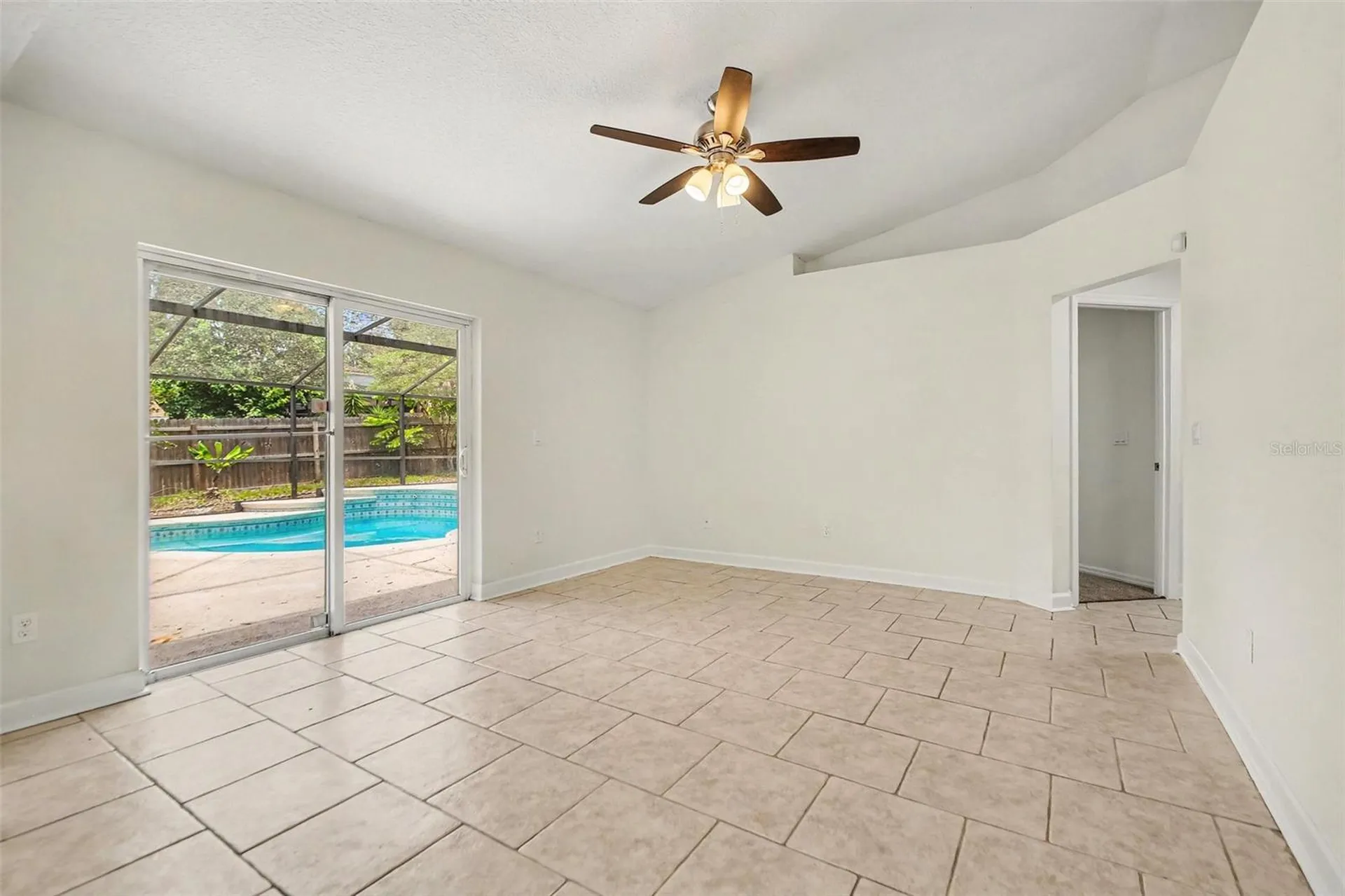 1242 Dunbridge Street Apopka FL 32703