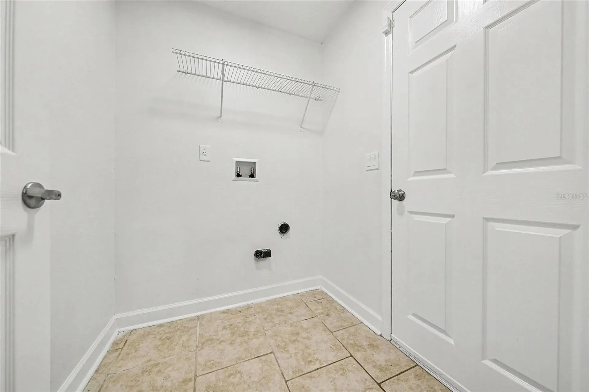 1242 Dunbridge Street Apopka FL 32703