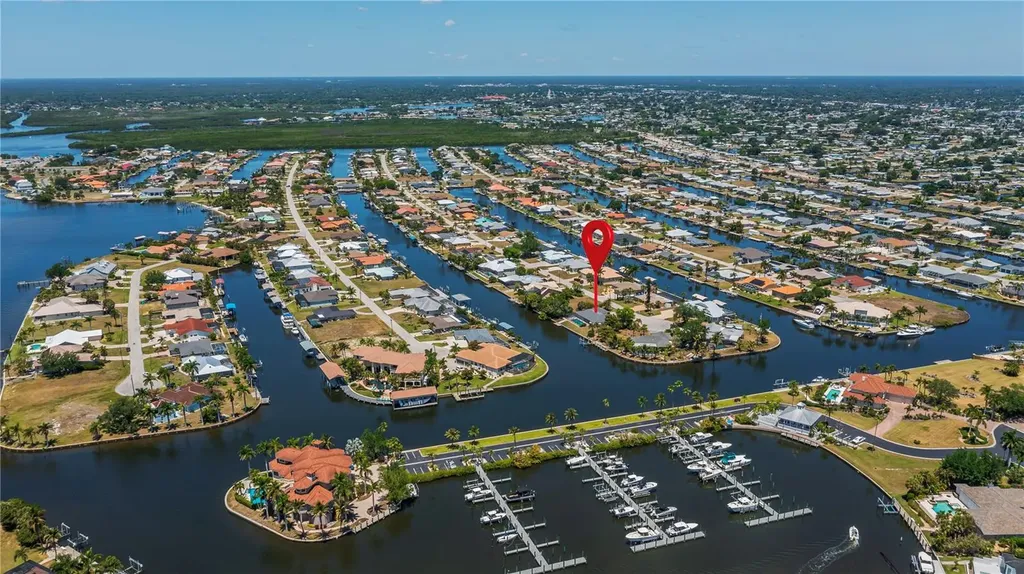 137 Sinclair Street SE Port Charlotte FL 33952