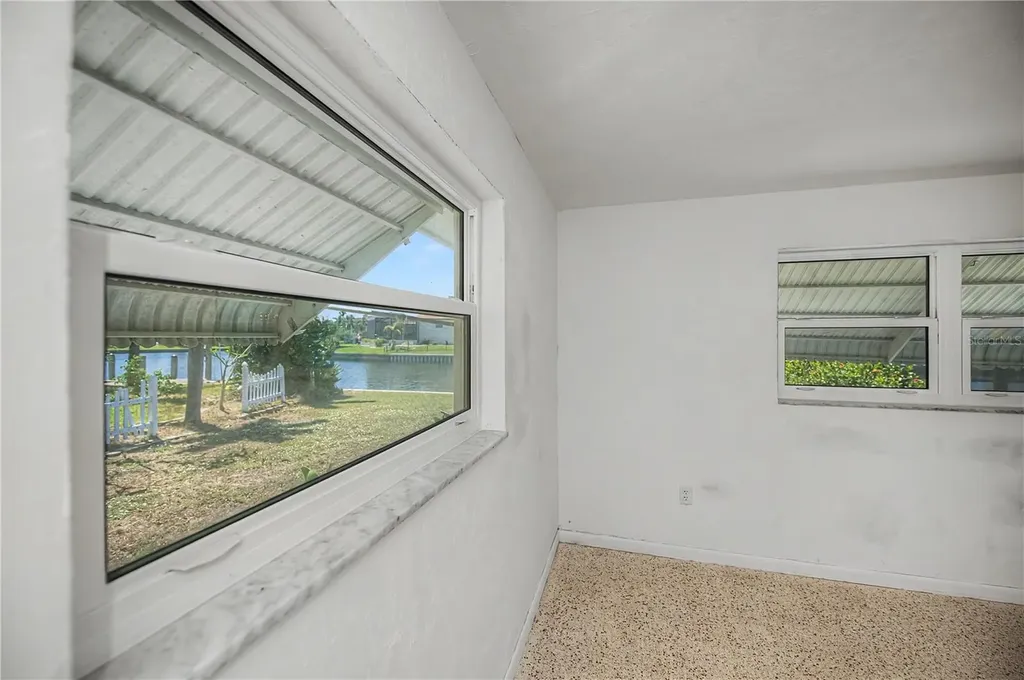 137 Sinclair Street SE Port Charlotte FL 33952