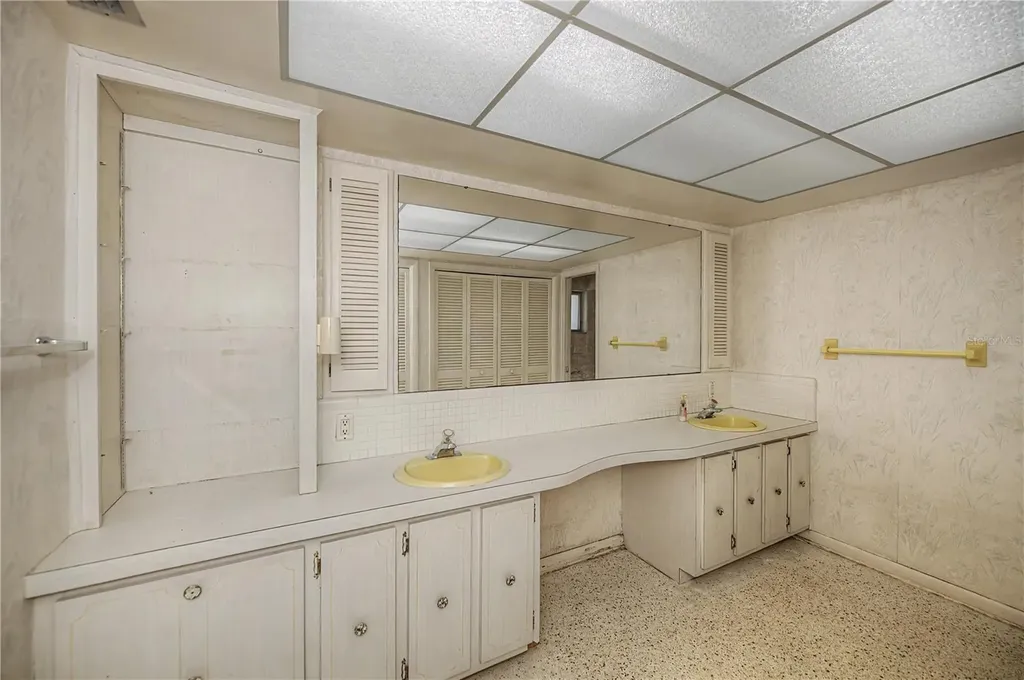 137 Sinclair Street SE Port Charlotte FL 33952