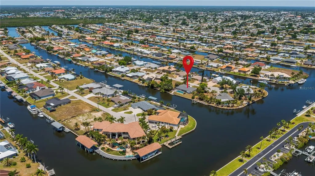 137 Sinclair Street SE Port Charlotte FL 33952