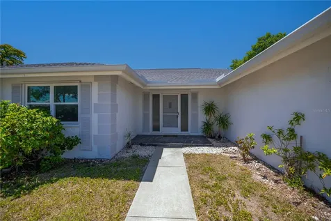 137 Sinclair Street SE Port Charlotte FL 33952