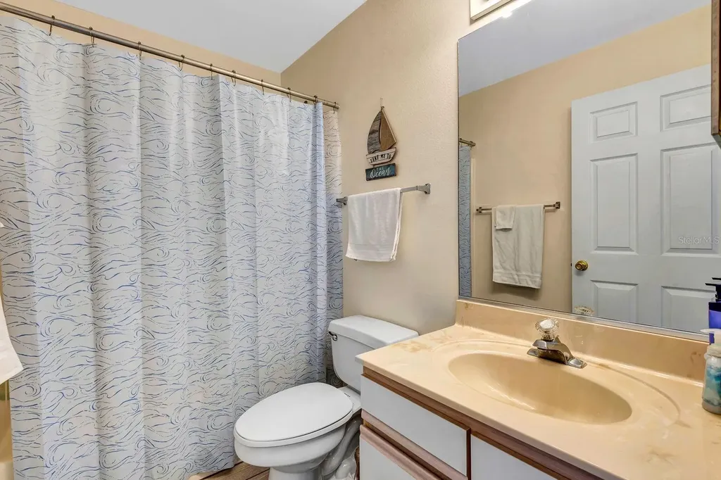 2409 Avenue B Bradenton Beach FL 34217
