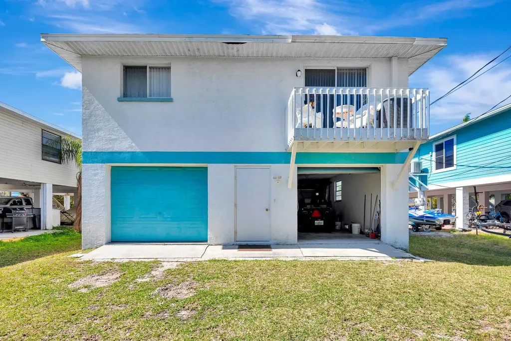 2409 Avenue B Bradenton Beach FL 34217