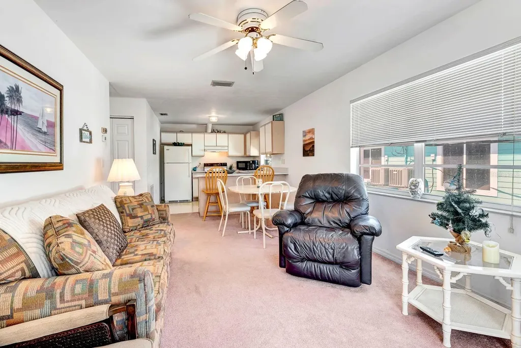 2409 Avenue B Bradenton Beach FL 34217