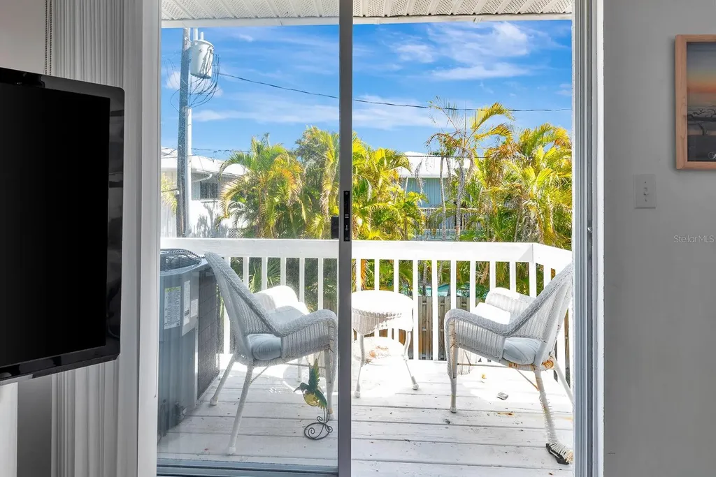 2409 Avenue B Bradenton Beach FL 34217