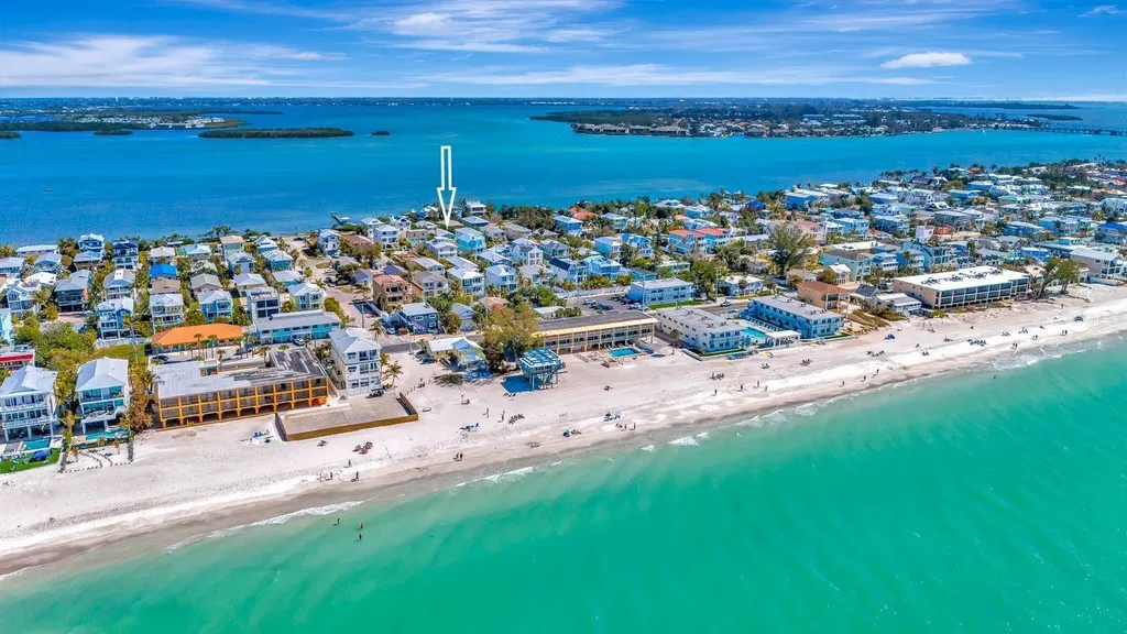 2409 Avenue B Bradenton Beach FL 34217