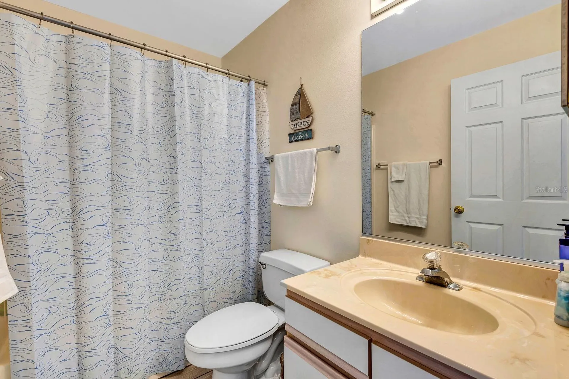 2409 Avenue B Bradenton Beach FL 34217