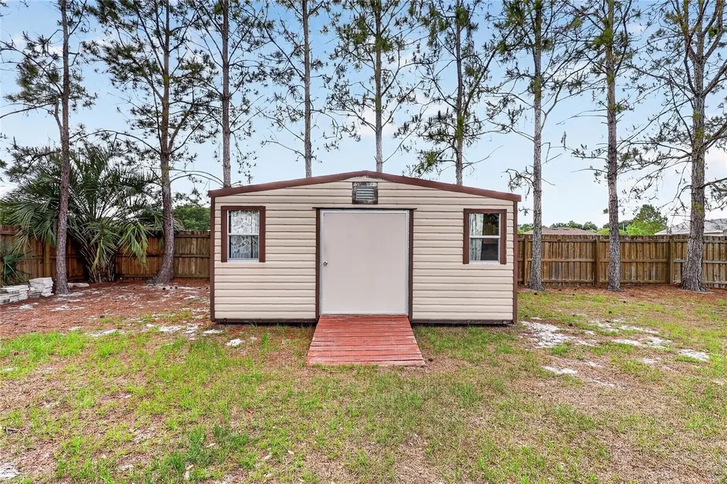 12119 Colonial Estates Lane Riverview FL 33579