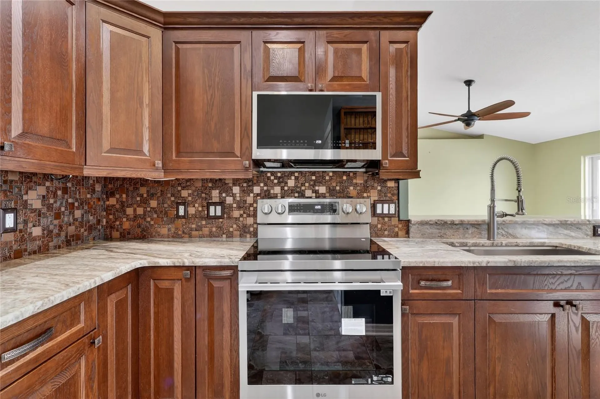 12119 Colonial Estates Lane Riverview FL 33579