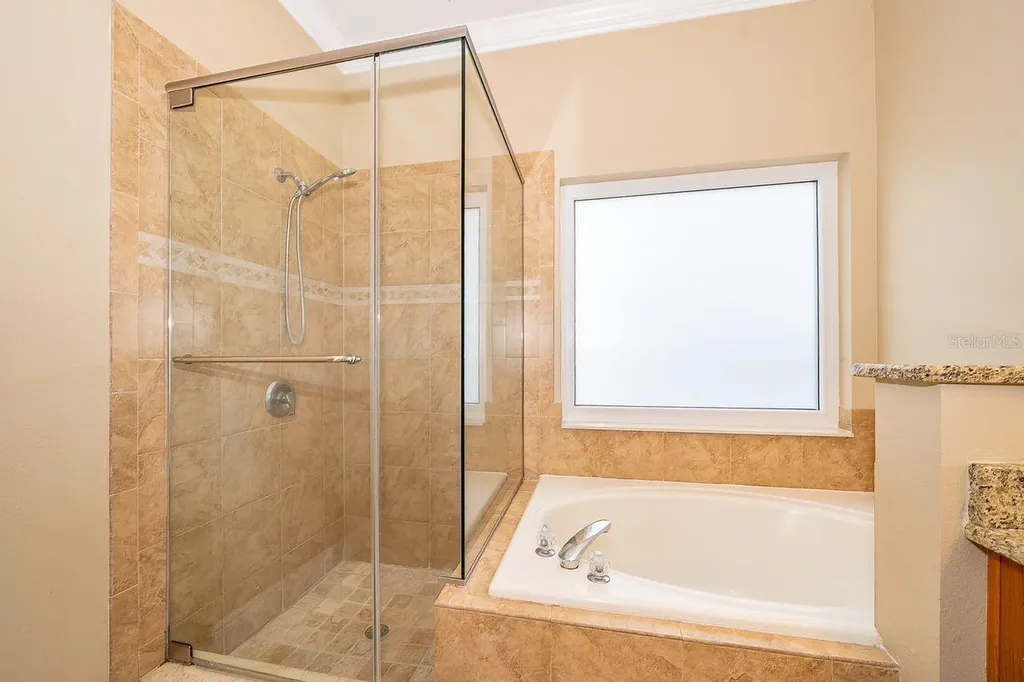 9330 Marsh Oaks Court Orlando FL 32832