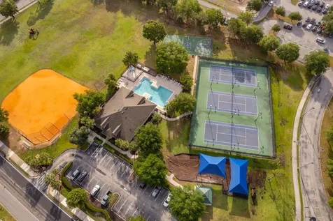 9330 Marsh Oaks Court Orlando FL 32832