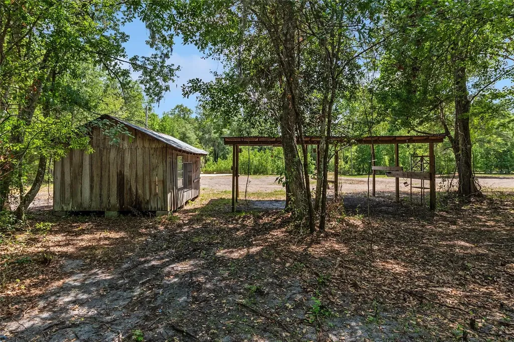 4814 NW 244 Avenue Alachua FL 32615