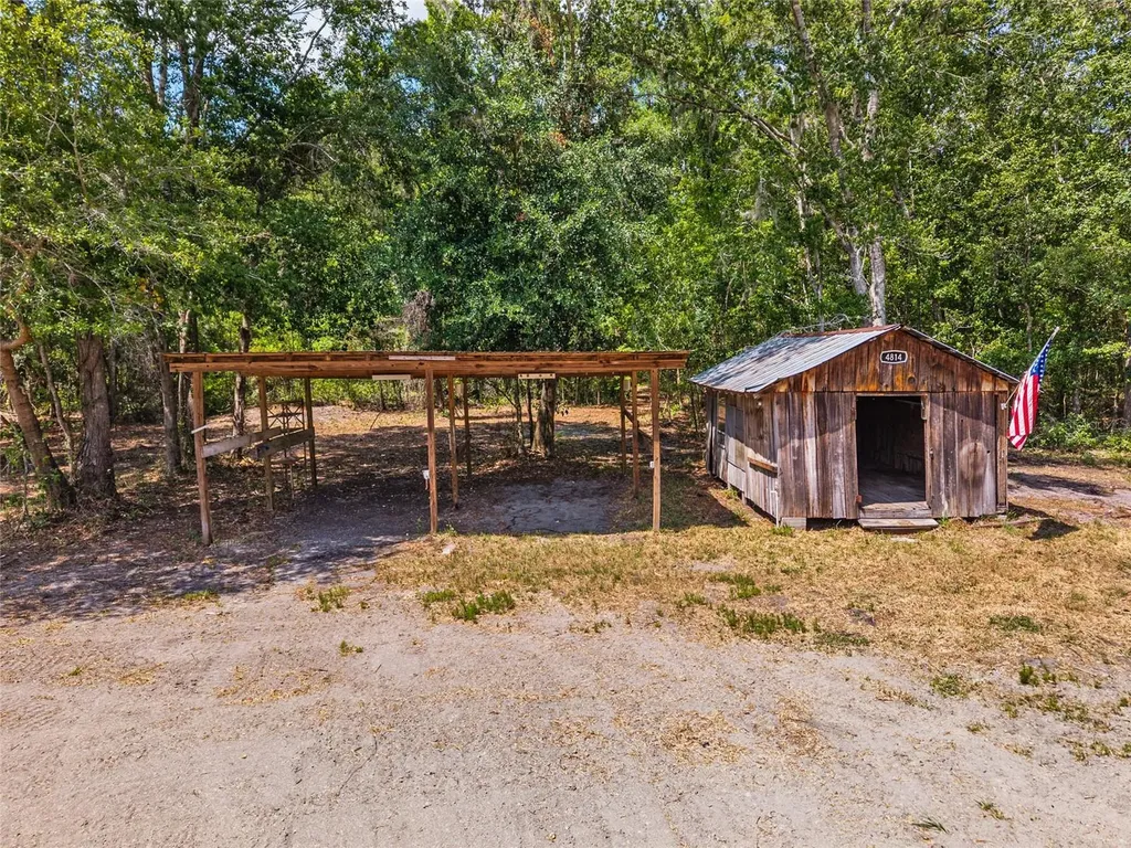 4814 NW 244 Avenue Alachua FL 32615