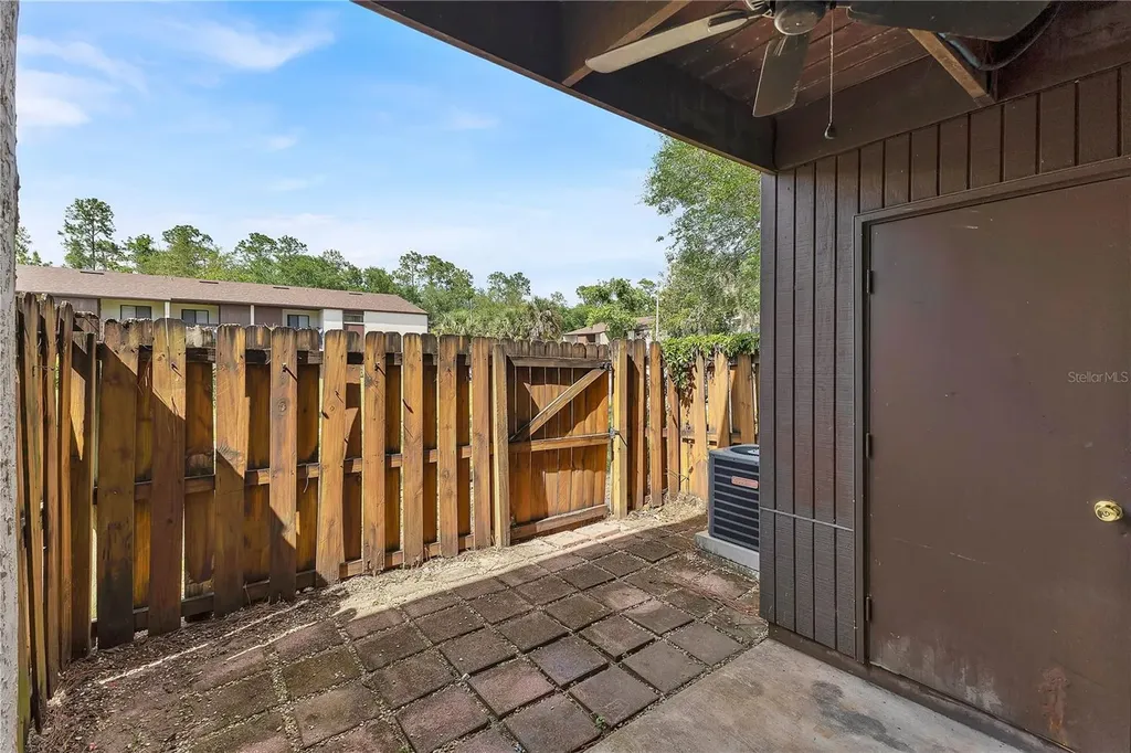1329 Windsor Drive Kissimmee FL 34741