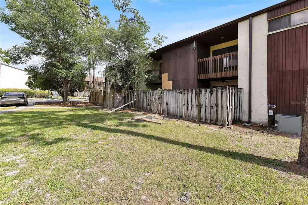 1329 Windsor Drive Kissimmee FL 34741