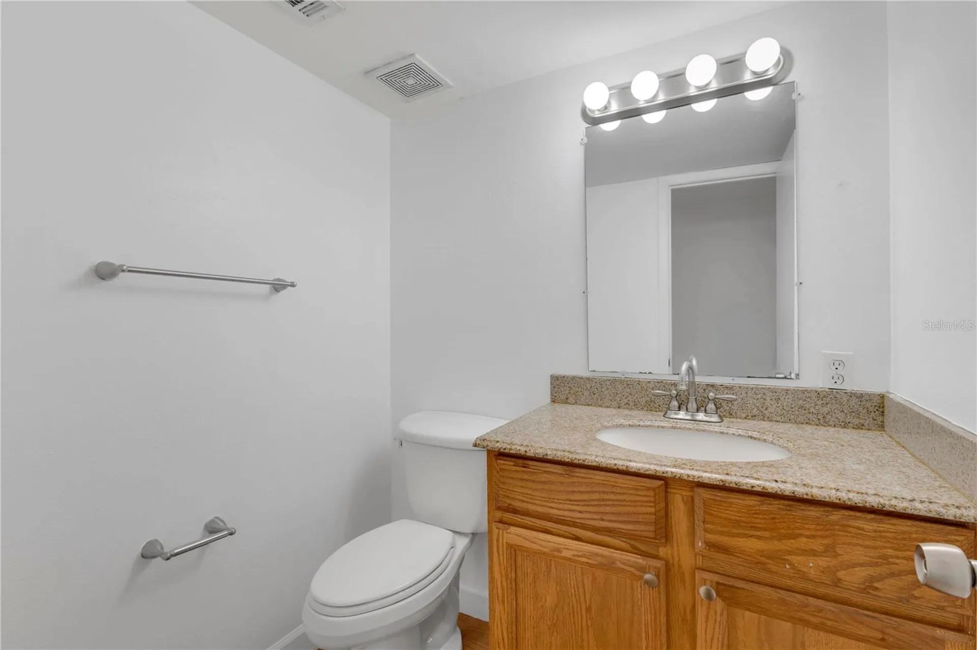 1329 Windsor Drive Kissimmee FL 34741