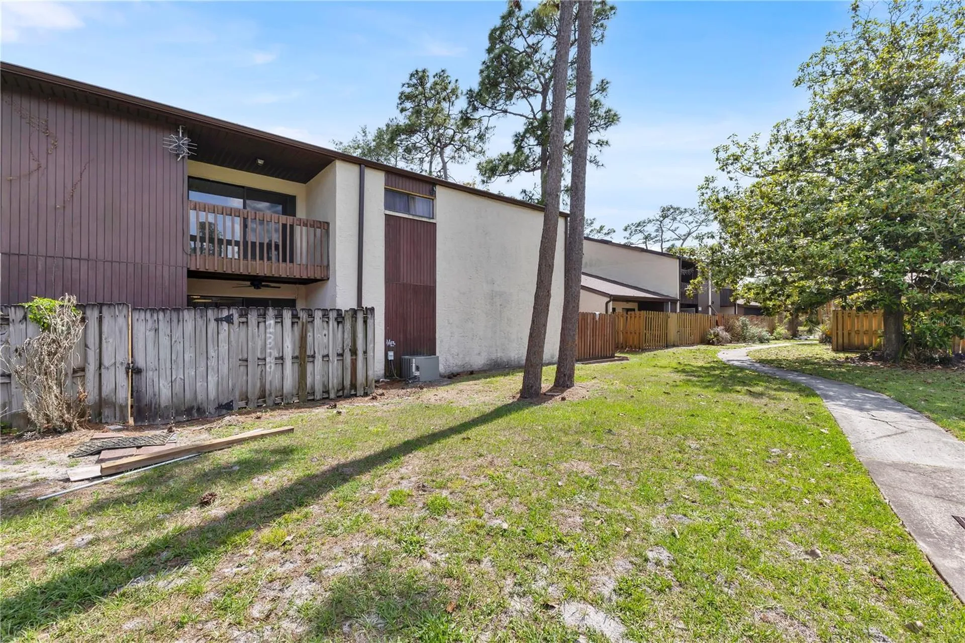 1329 Windsor Drive Kissimmee FL 34741
