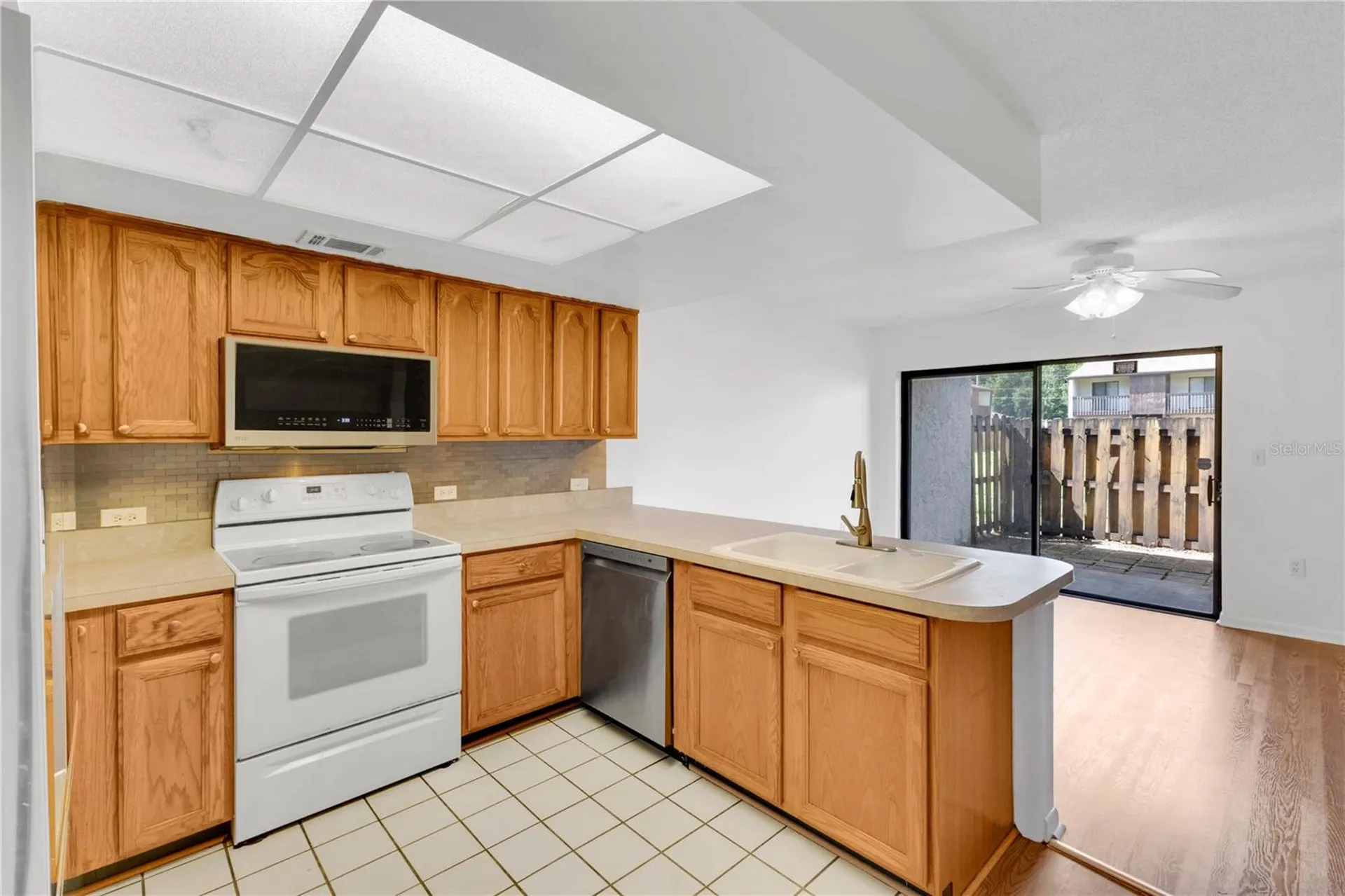 1329 Windsor Drive Kissimmee FL 34741