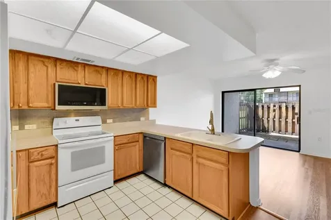 1329 Windsor Drive Kissimmee FL 34741
