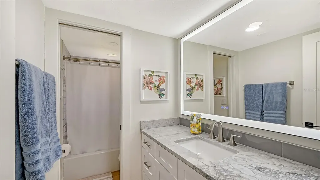 3808 Gulf Of Mexico Drive Longboat Key FL 34228