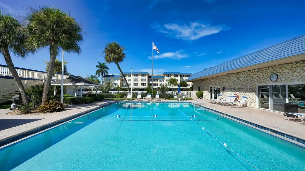 3808 Gulf Of Mexico Drive Longboat Key FL 34228