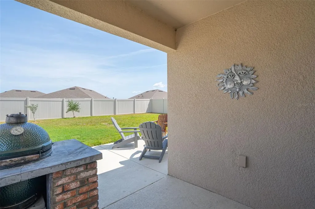 300 Winged Elm Drive Debary FL 32713