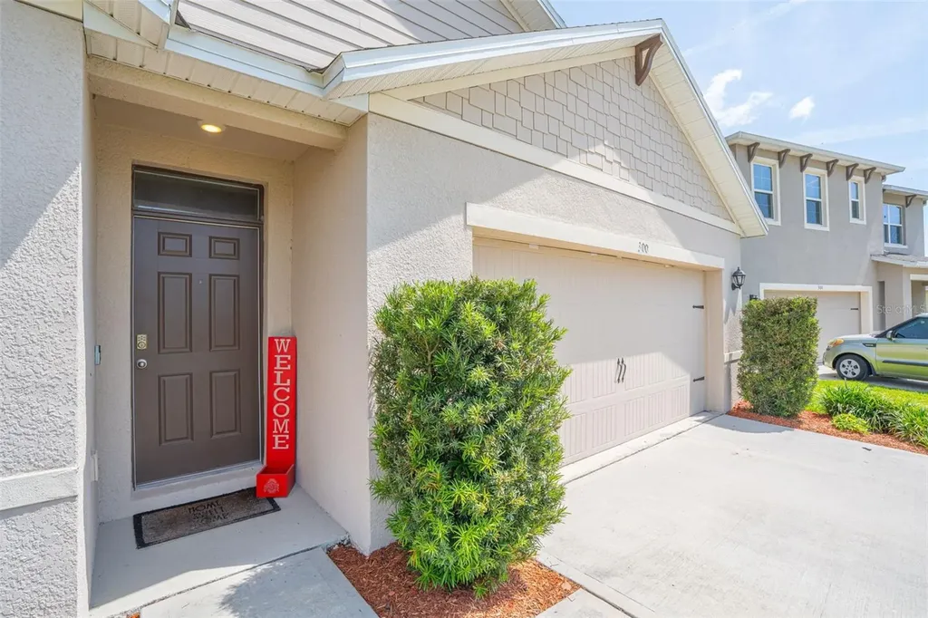 300 Winged Elm Drive Debary FL 32713