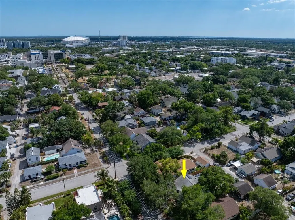 1110 12th Street N St Petersburg FL 33705