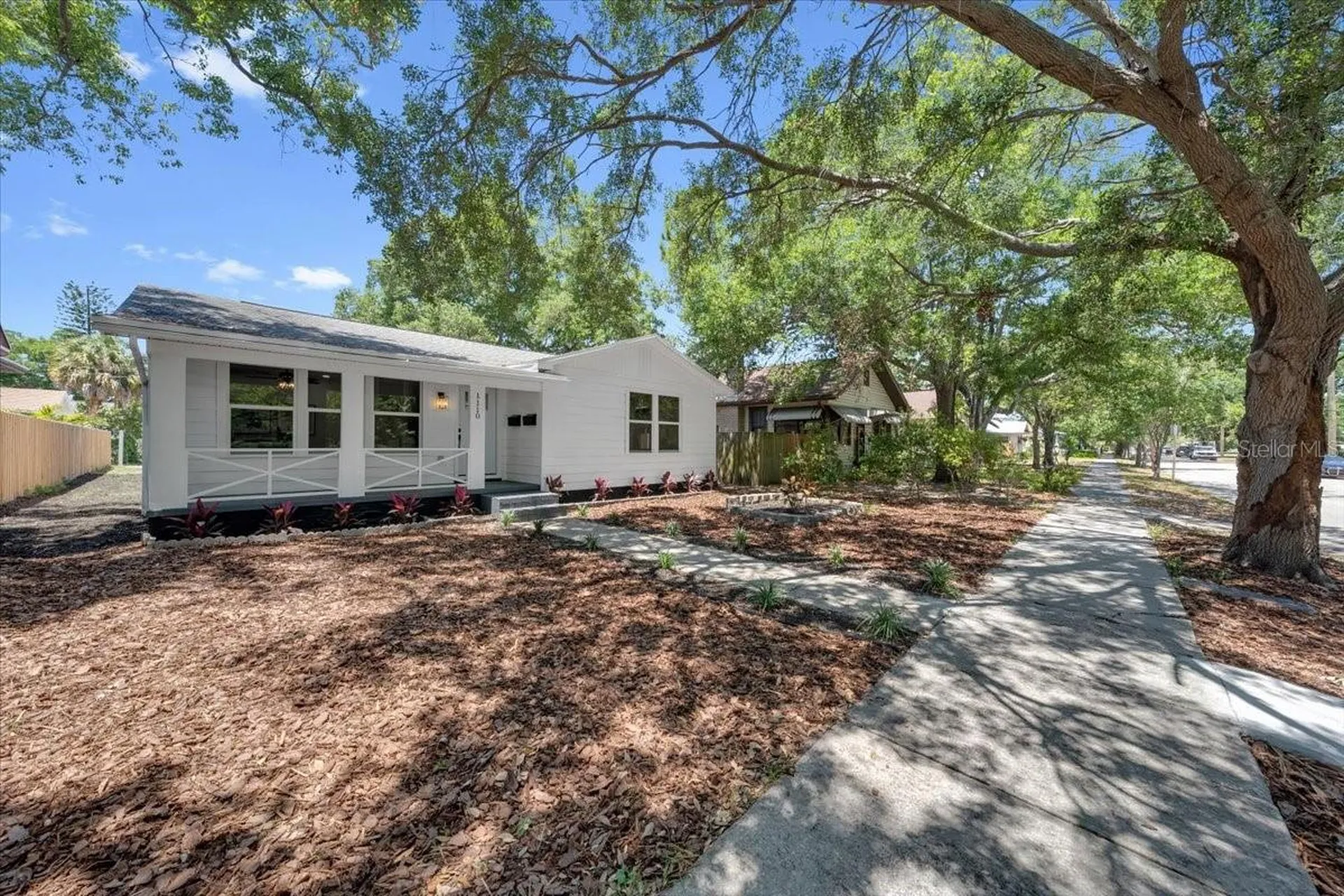 1110 12th Street N St Petersburg FL 33705