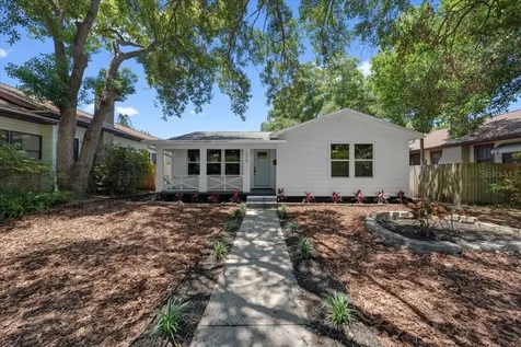 1110 12th Street N St Petersburg FL 33705