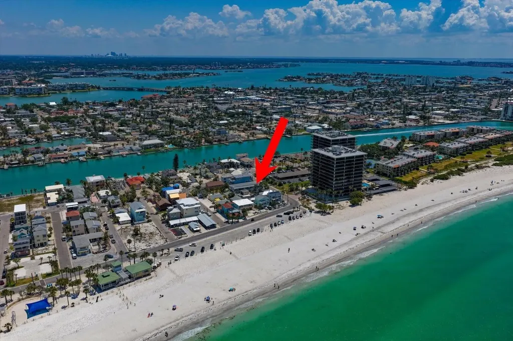 40 77th Avenue Treasure Island FL 33706