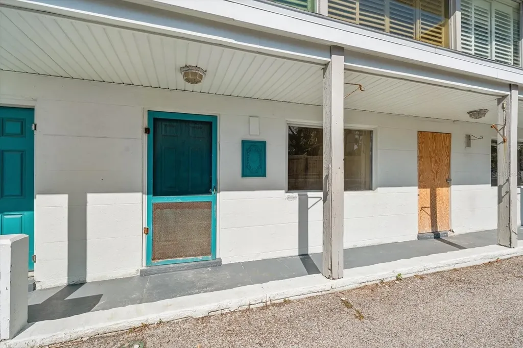 40 77th Avenue Treasure Island FL 33706