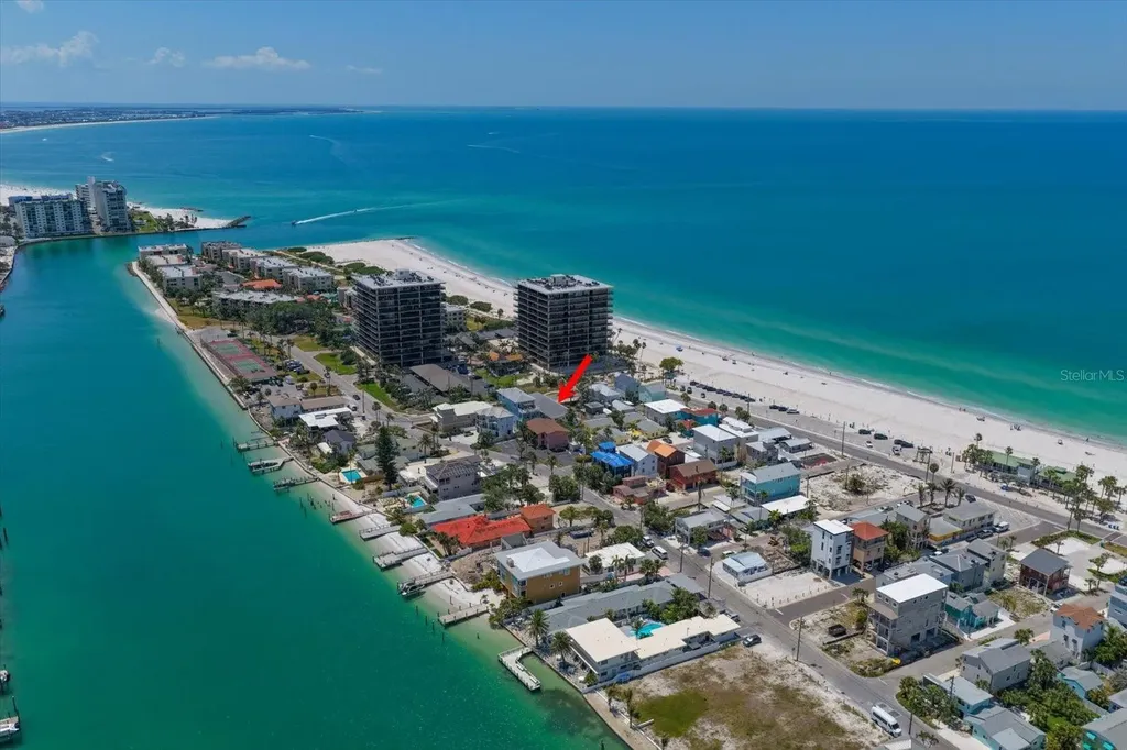 40 77th Avenue Treasure Island FL 33706