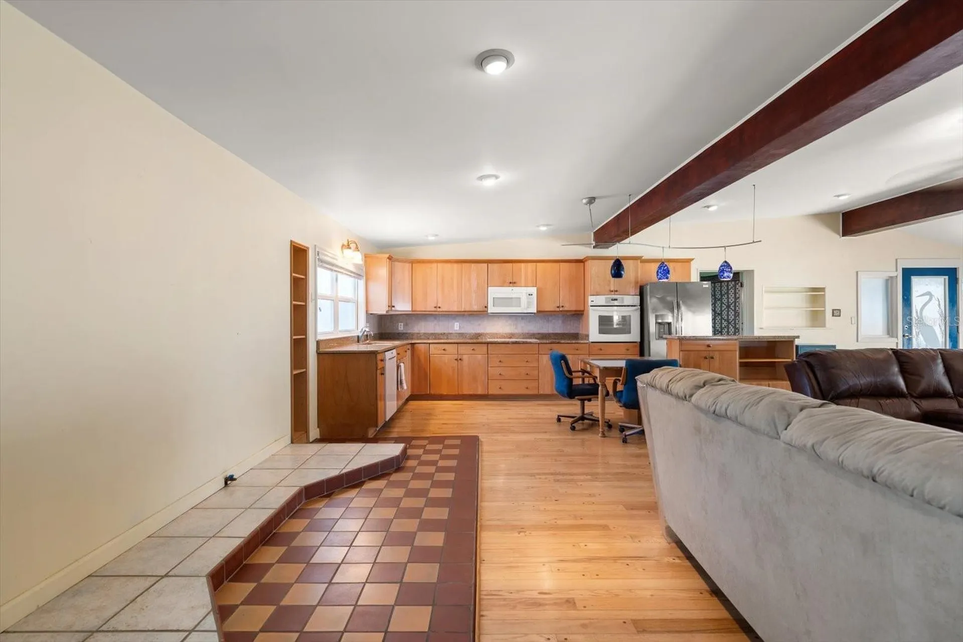 40 77th Avenue Treasure Island FL 33706