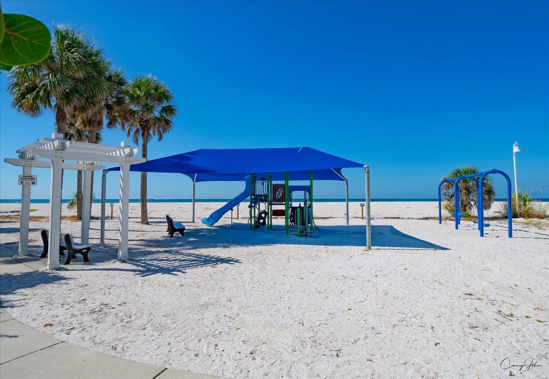 40 77th Avenue Treasure Island FL 33706