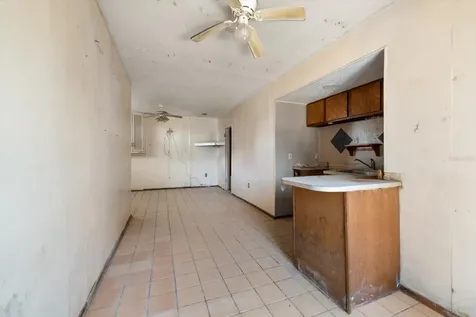40 77th Avenue Treasure Island FL 33706