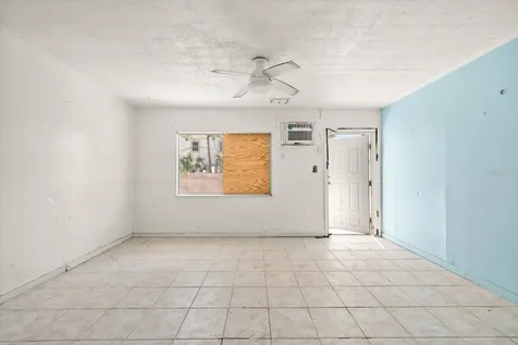 40 77th Avenue Treasure Island FL 33706