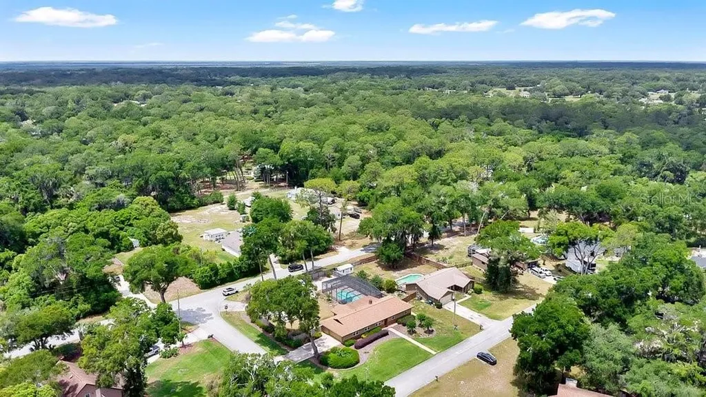 1195 Heidi Court Deland FL 32720