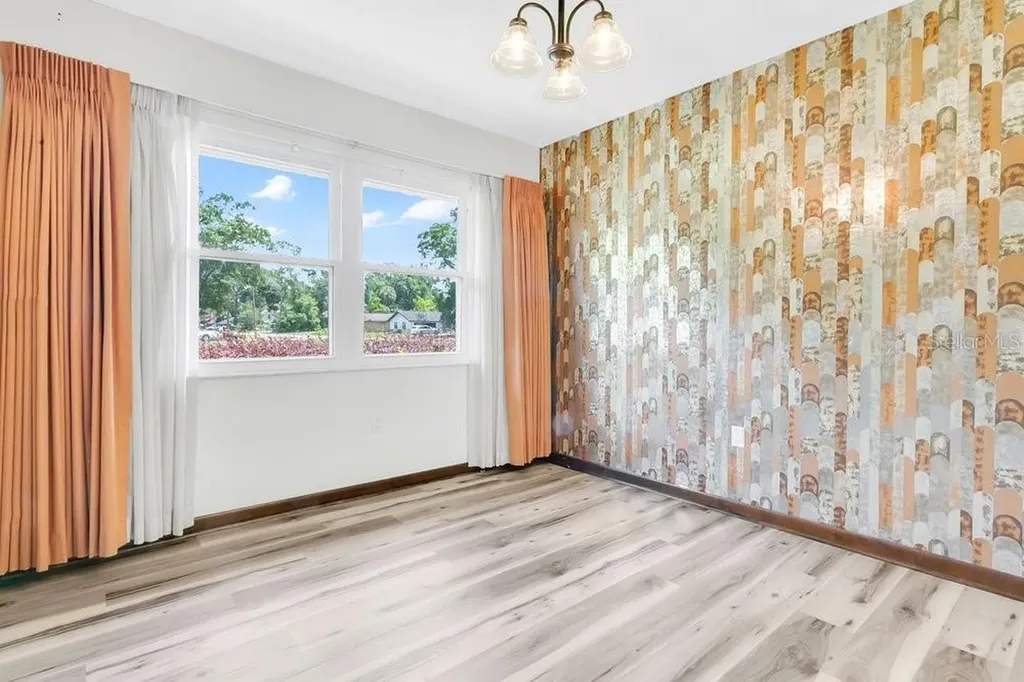 1195 Heidi Court Deland FL 32720