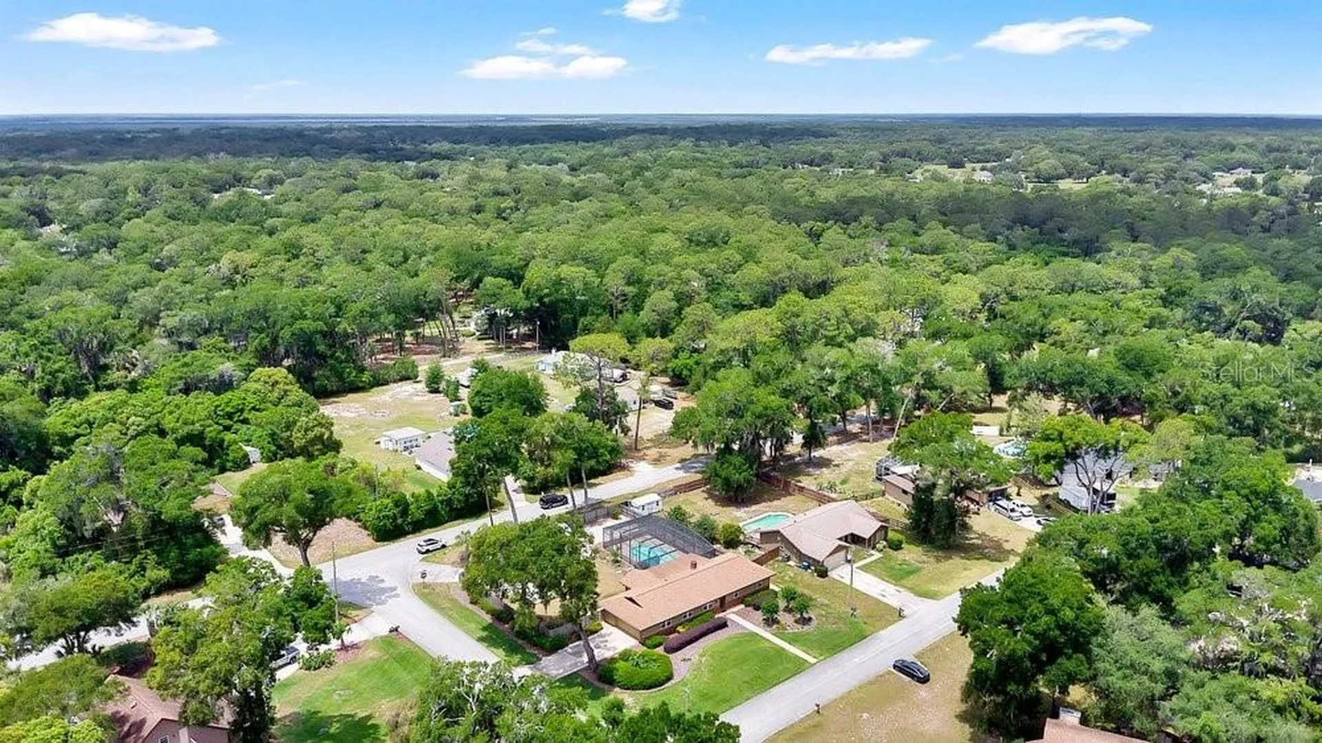 1195 Heidi Court Deland FL 32720