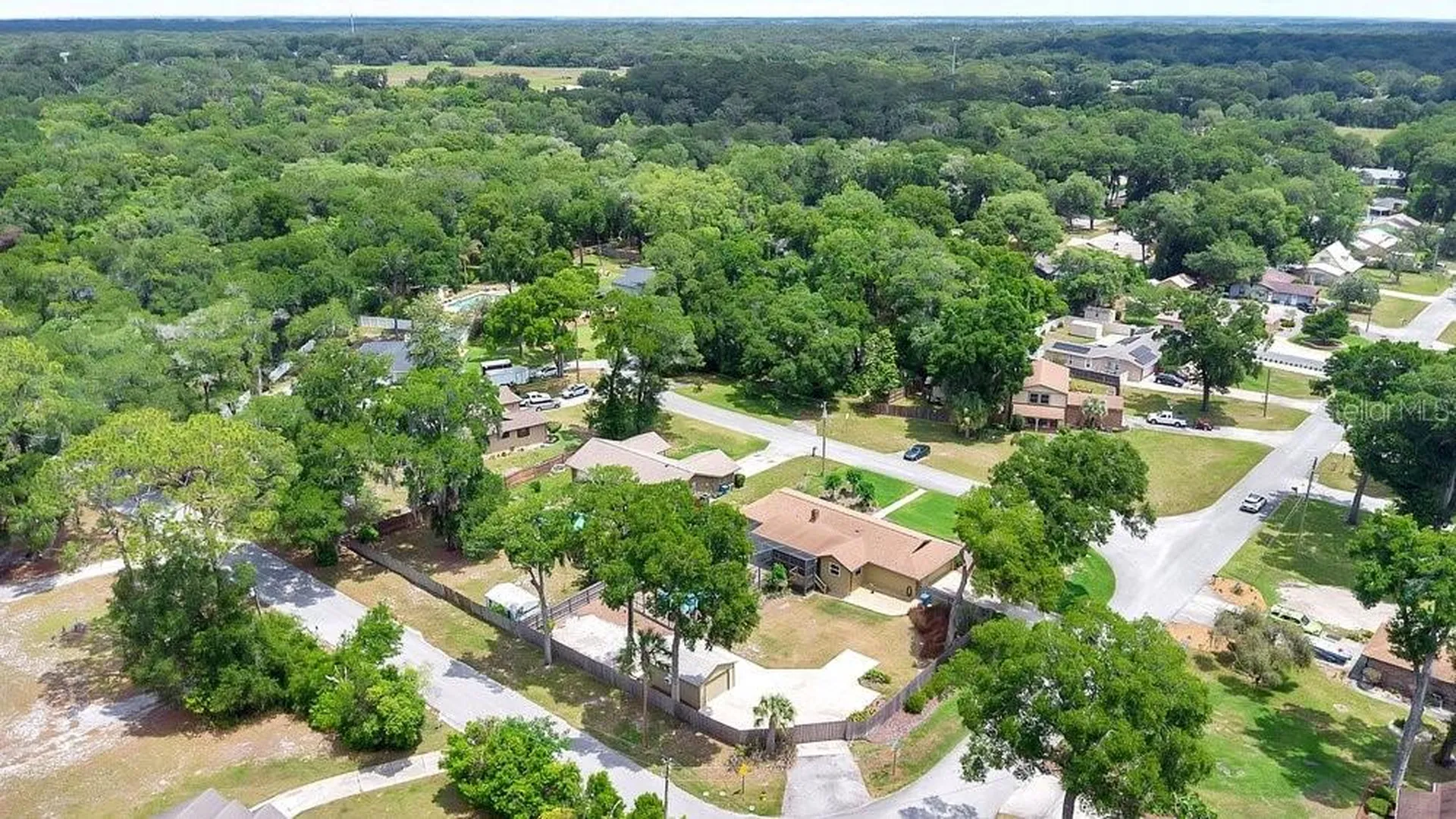 1195 Heidi Court Deland FL 32720