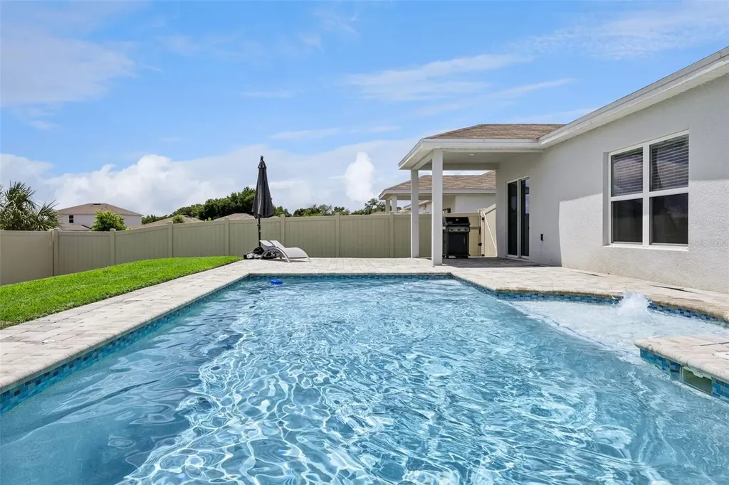 277 Fiddlewood Court Davenport FL 33837