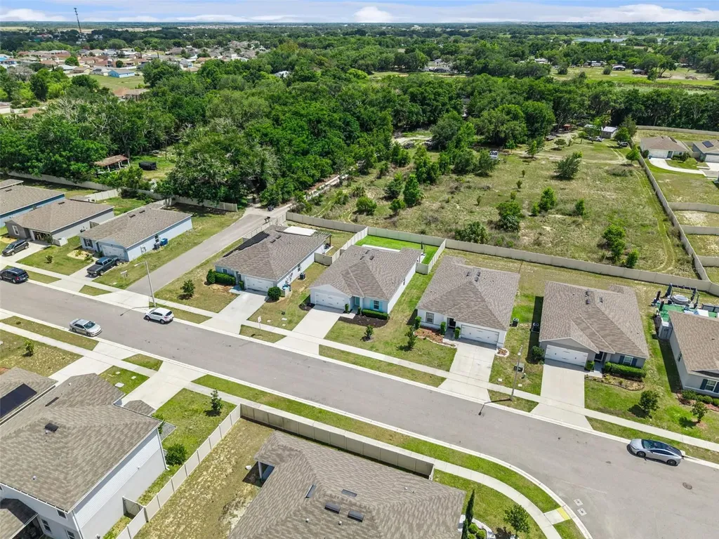 277 Fiddlewood Court Davenport FL 33837