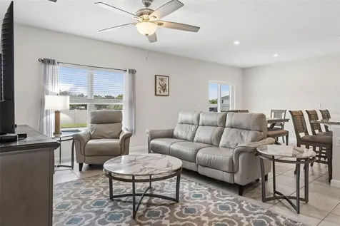 277 Fiddlewood Court Davenport FL 33837