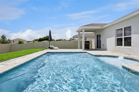 277 Fiddlewood Court Davenport FL 33837