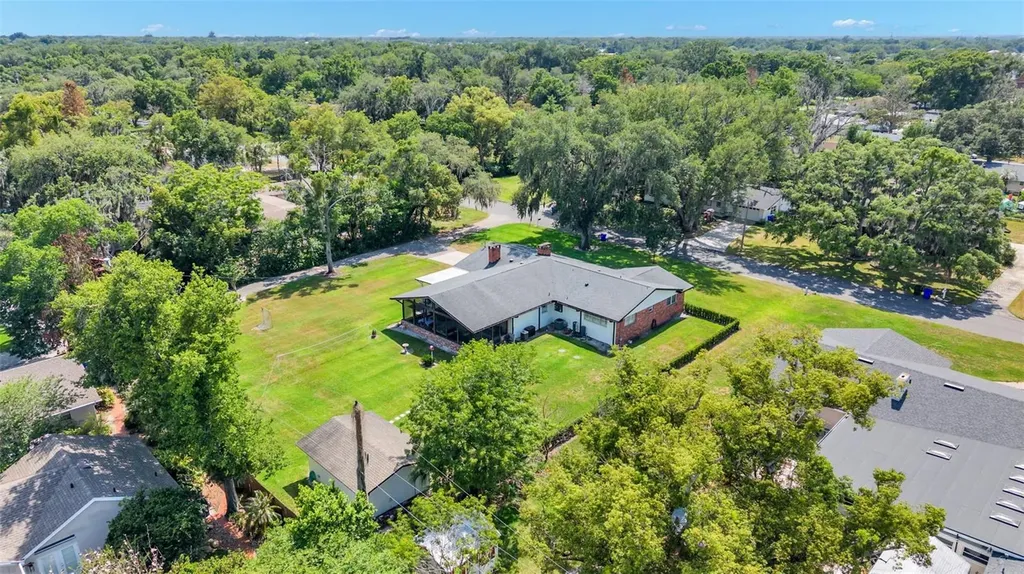 4216 Forest Hills Drive Lakeland FL 33813