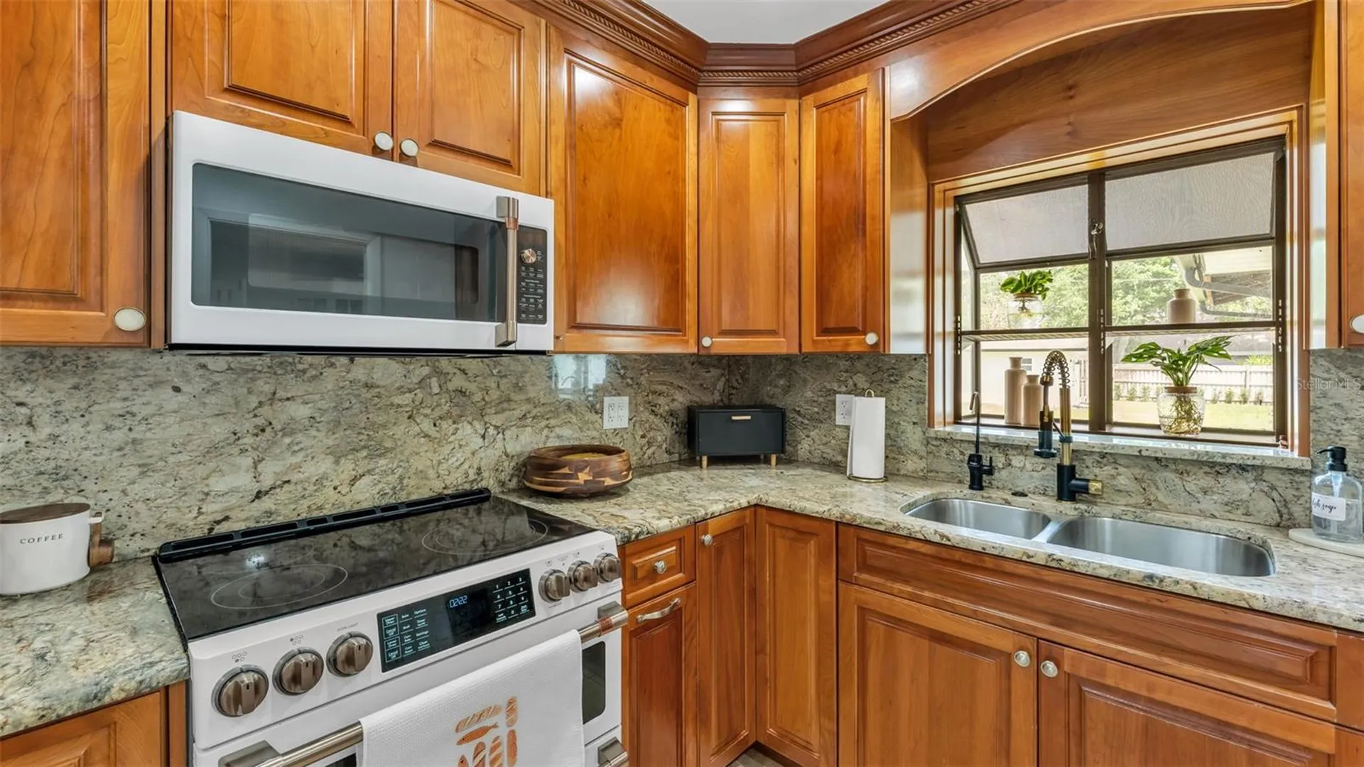 4216 Forest Hills Drive Lakeland FL 33813