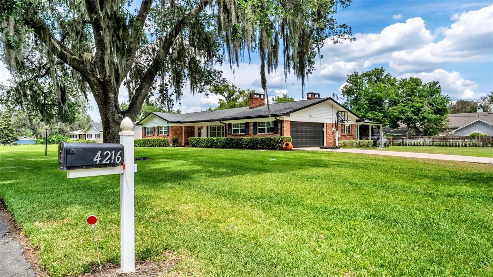 4216 Forest Hills Drive Lakeland FL 33813
